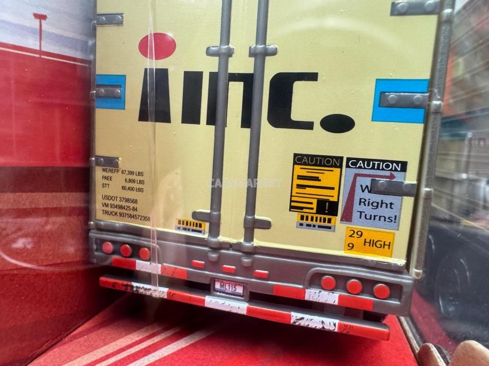 価格調整可能　カーズ、マテル製商品 Chet Boxkarr Hauler 1台 価格調整可能 カーズ、マテル製商品 Chet Boxkarr Hauler 1台
