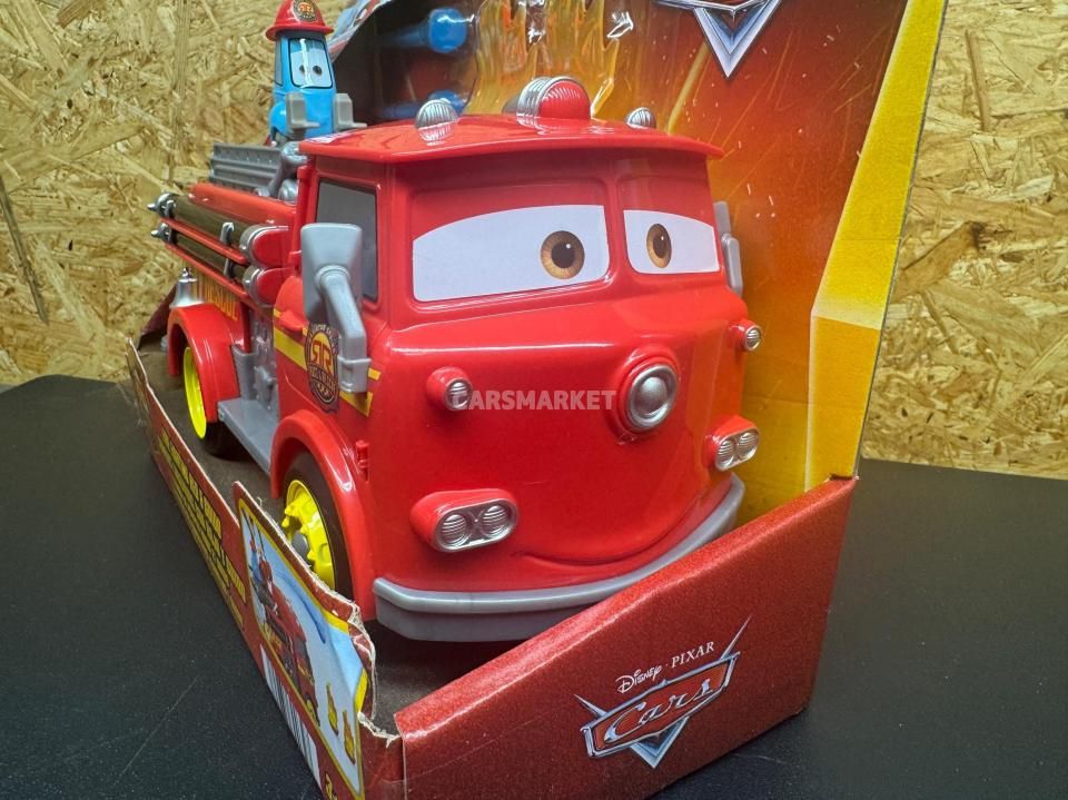 FIRE FIGHTING RED PLAYSET 2025 RACE & RESCUE