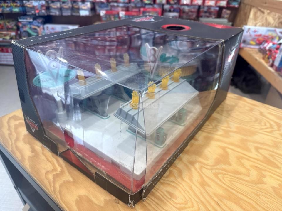 PRECISION SERIES FLO'S V8 CAFE