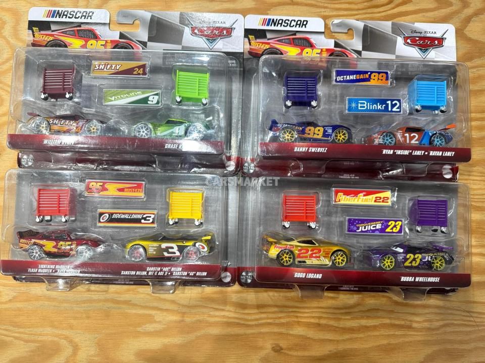 <img class='new_mark_img1' src='https://img.shop-pro.jp/img/new/icons1.gif' style='border:none;display:inline;margin:0px;padding:0px;width:auto;' />NASCAR SERIES 2025 2-pack with Accessories 4糧å New Chase Racelott!