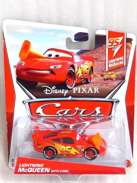 LIGHTNING MCQUEEN WITH CONE 2013