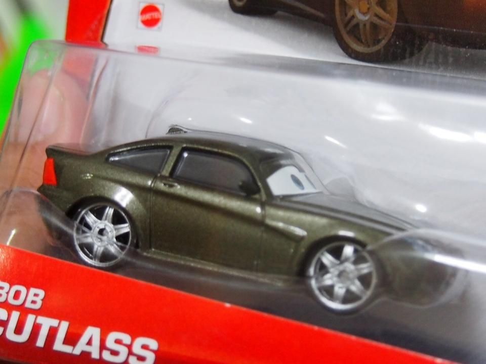 Disney Cars セット ボブ・カットラス ダレル・カートリップ BOB CUTLASS & DARRELL CARTRIP