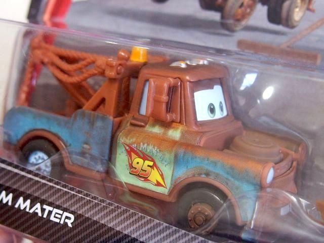 ミニカー Team Mater & Zen Master Pitty Amazon.com: Disney / Pixar CARS 2 Movie 155 Die Cast Car