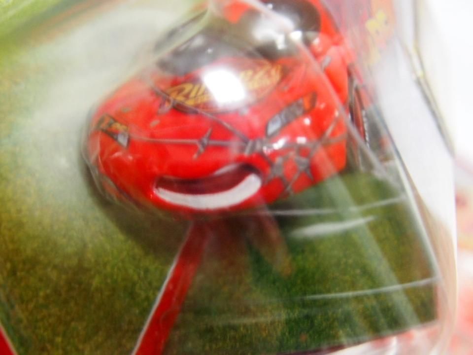 SPIN OUT LIGHTNING MCQUEEN