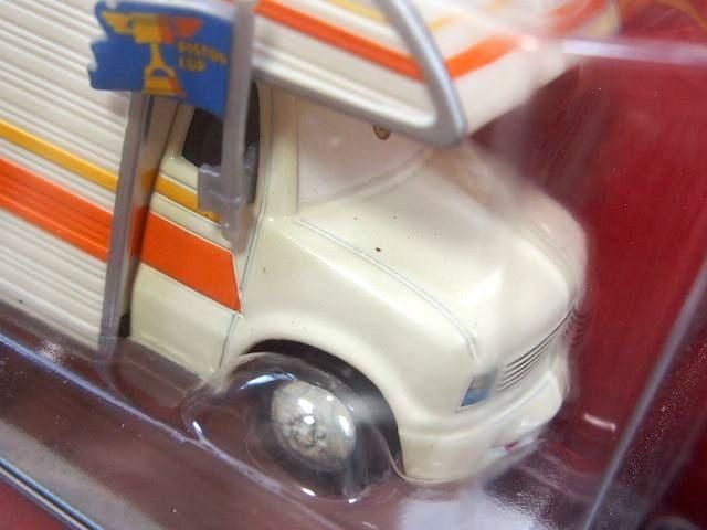 ピストンカップで登場した、かわいいキャンピングカーピストン