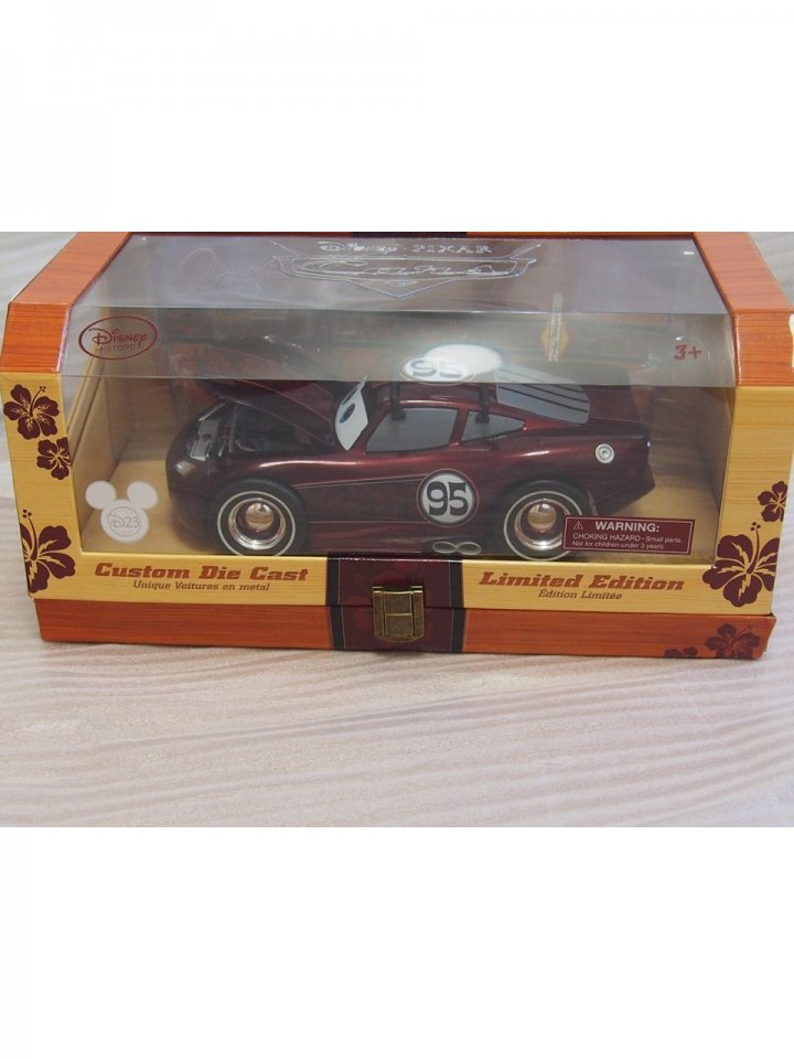 D23 EXPO限定 LIGHTNING MCQUEEN ハワイアン仕様 700台限定！