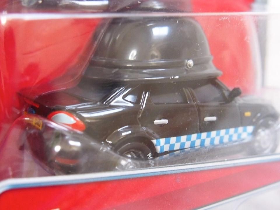 ロンドンの警護車6台セット！