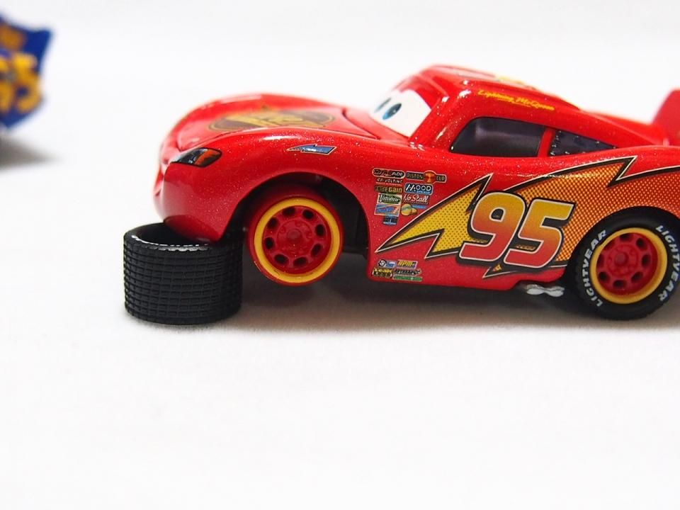 Cars precision series lightning sales mcqueen