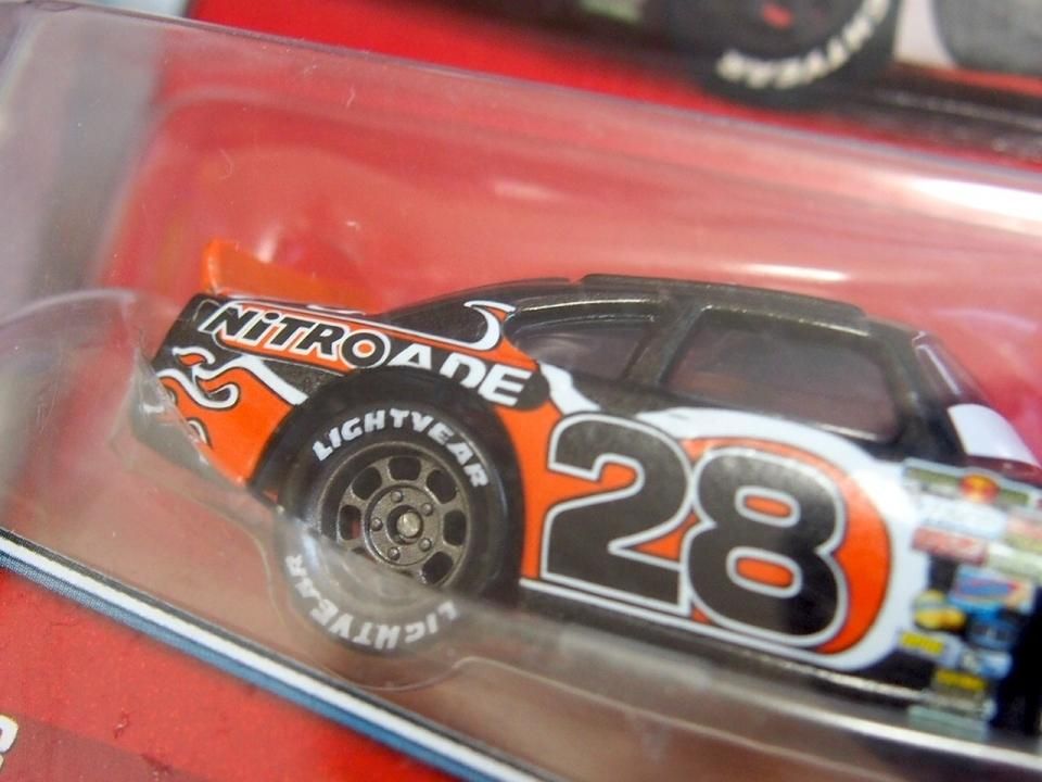 カーズ　マテル 28台 NITROADE (Aiken Axler) No.28 2016