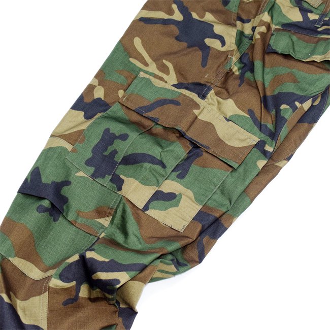 US MILITARY B.D.U PANTS / WOODLAND CAMO (カーゴパンツ