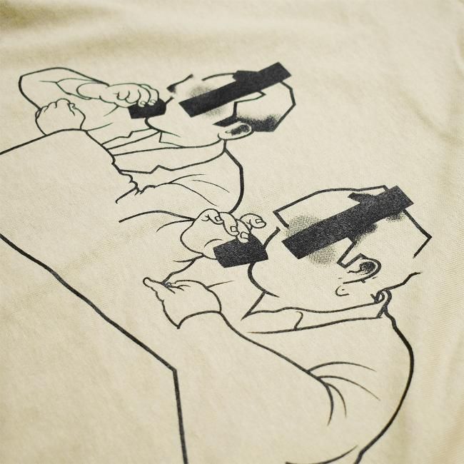 DAY LIQUOR STORE Sakenomi × Jiro Aiko TEE / BEIGE (デイ