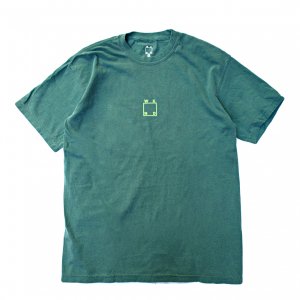 <img class='new_mark_img1' src='https://img.shop-pro.jp/img/new/icons5.gif' style='border:none;display:inline;margin:0px;padding:0px;width:auto;' />WKND LOGO TEE / BLUE SPRUCE （ウィークエンド Tシャツ）　