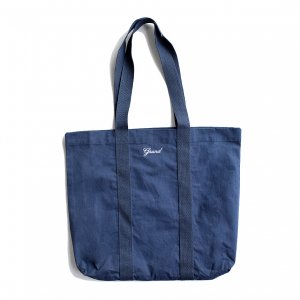 <img class='new_mark_img1' src='https://img.shop-pro.jp/img/new/icons5.gif' style='border:none;display:inline;margin:0px;padding:0px;width:auto;' />GRAND COLLECTION TOTE BAG / NAVY (グランドコレクション トートバッグ)
