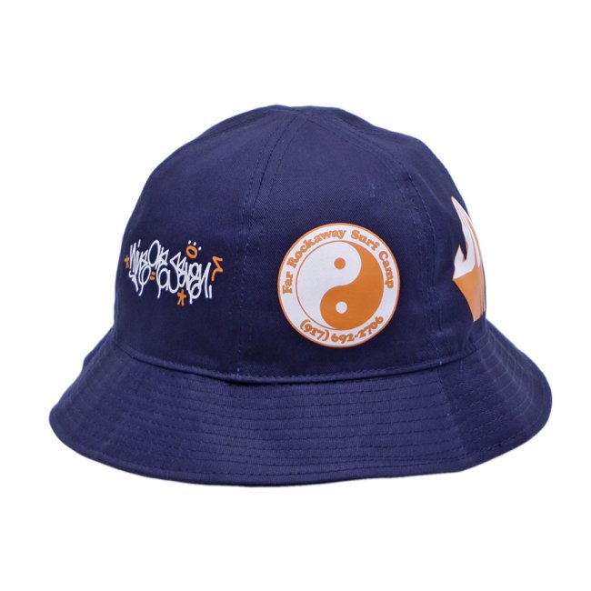 <img class='new_mark_img1' src='https://img.shop-pro.jp/img/new/icons5.gif' style='border:none;display:inline;margin:0px;padding:0px;width:auto;' />CALL ME 917 917CREW BUCKET HAT / BLUE (コールミーナインワンセヴン バケットハット )