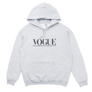 <img class='new_mark_img1' src='https://img.shop-pro.jp/img/new/icons5.gif' style='border:none;display:inline;margin:0px;padding:0px;width:auto;' />VOGUE SKATEBOARD MAGAZINE PULLLOVER HOODIE / HEATHER GREY (ディアー/ フーディ)