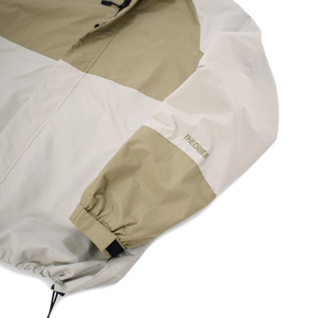 THEORIES GALE NYLON SHELL JACKET / BEIGE/KHAKI（セオリーズ