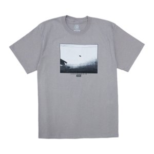 <img class='new_mark_img1' src='https://img.shop-pro.jp/img/new/icons5.gif' style='border:none;display:inline;margin:0px;padding:0px;width:auto;' />THEORIES MCMINNVILLE UFO TEE / GREY（セオリーズ Tシャツ/半袖）　