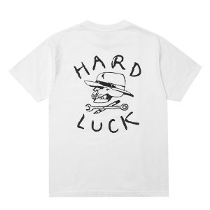 <img class='new_mark_img1' src='https://img.shop-pro.jp/img/new/icons5.gif' style='border:none;display:inline;margin:0px;padding:0px;width:auto;' />HARD LUCK OG LOGO TEE / WHITE (ハードラック Tシャツ)