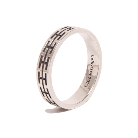 <img class='new_mark_img1' src='https://img.shop-pro.jp/img/new/icons5.gif' style='border:none;display:inline;margin:0px;padding:0px;width:auto;' />HELLRAZOR H CHAIN RING / STERLING SILVER (ヘルレイザー 指輪/リング）