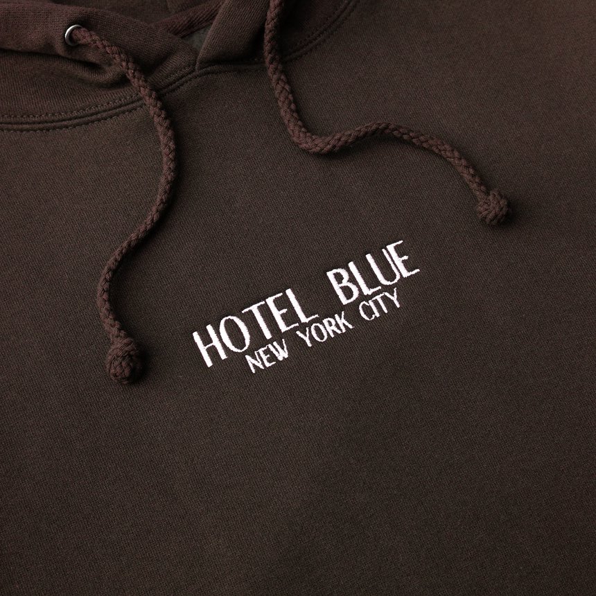 HOTEL BLUE EMBROIDERED LOGO HOODIE / BROWN (ホテルブルー フーディー/パーカー/スウェット)