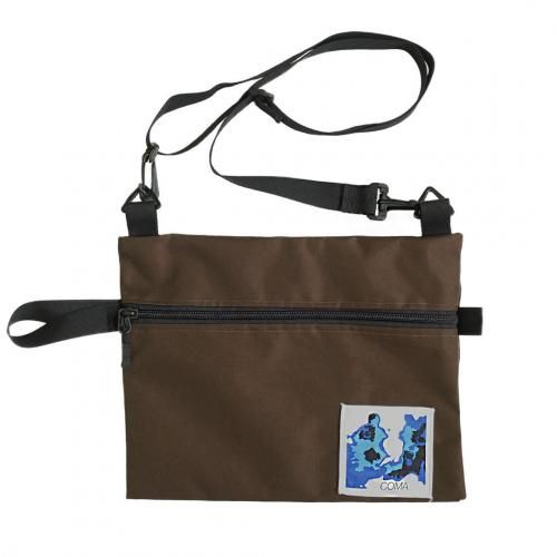 <img class='new_mark_img1' src='https://img.shop-pro.jp/img/new/icons5.gif' style='border:none;display:inline;margin:0px;padding:0px;width:auto;' />COMA BRAND KITBAG XL / BROWN (ޥ֥ / Хå)