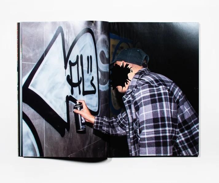 レアLIVING PROOF MAGAZINE OUR WORLD LIVING PROOF MAGAZINE | ISSUE 9 - HORRIBLE'S PROJECT