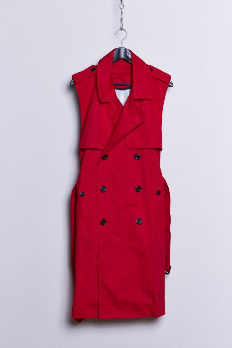 BACK SWICHING NOSLEEVE TRENCH(RED) - ミリオンダラーオーケストラ