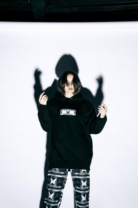 million dollar orchestra Hoodie(BLACK/WHITE) - ミリオンダラー 