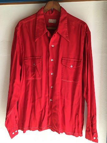 1940s Mcgregor マクレガー・赤レーヨンシャツ - MOTODEVILアメリカ古着とアメリカ50's雑貨を中心に取り扱っています。