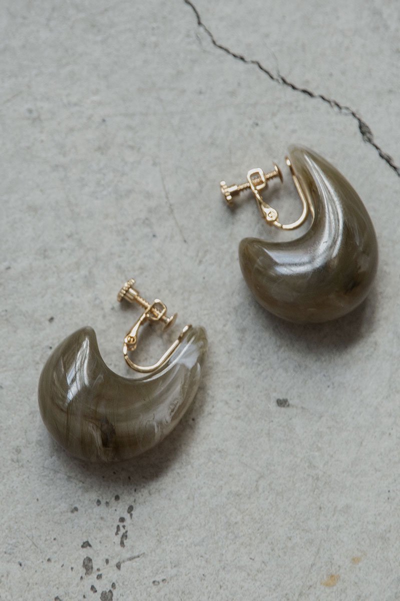 Marble snail earrings