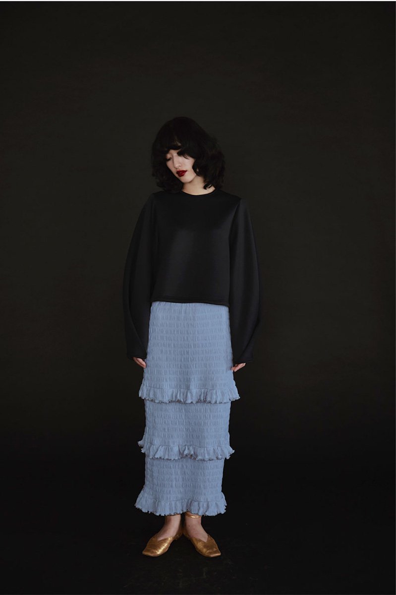 値下げmeer. SHIRRING FRILL SKIRT LIGHT GRAY805cm裾巾 | alityan.com - ロングスカート