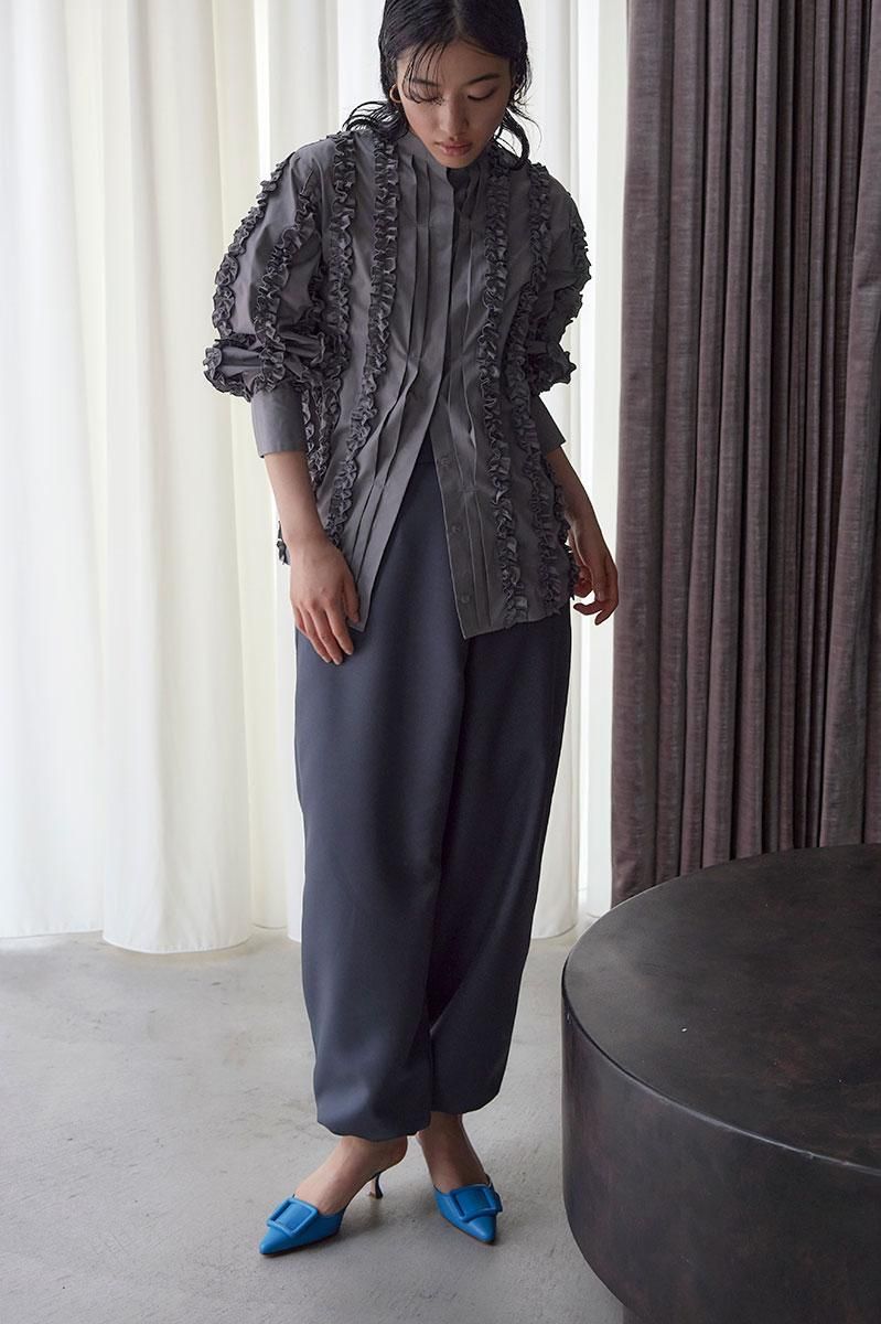 meer. 2023ssWRAP BALLOON PANTS /CHARCOAL - カジュアルパンツ