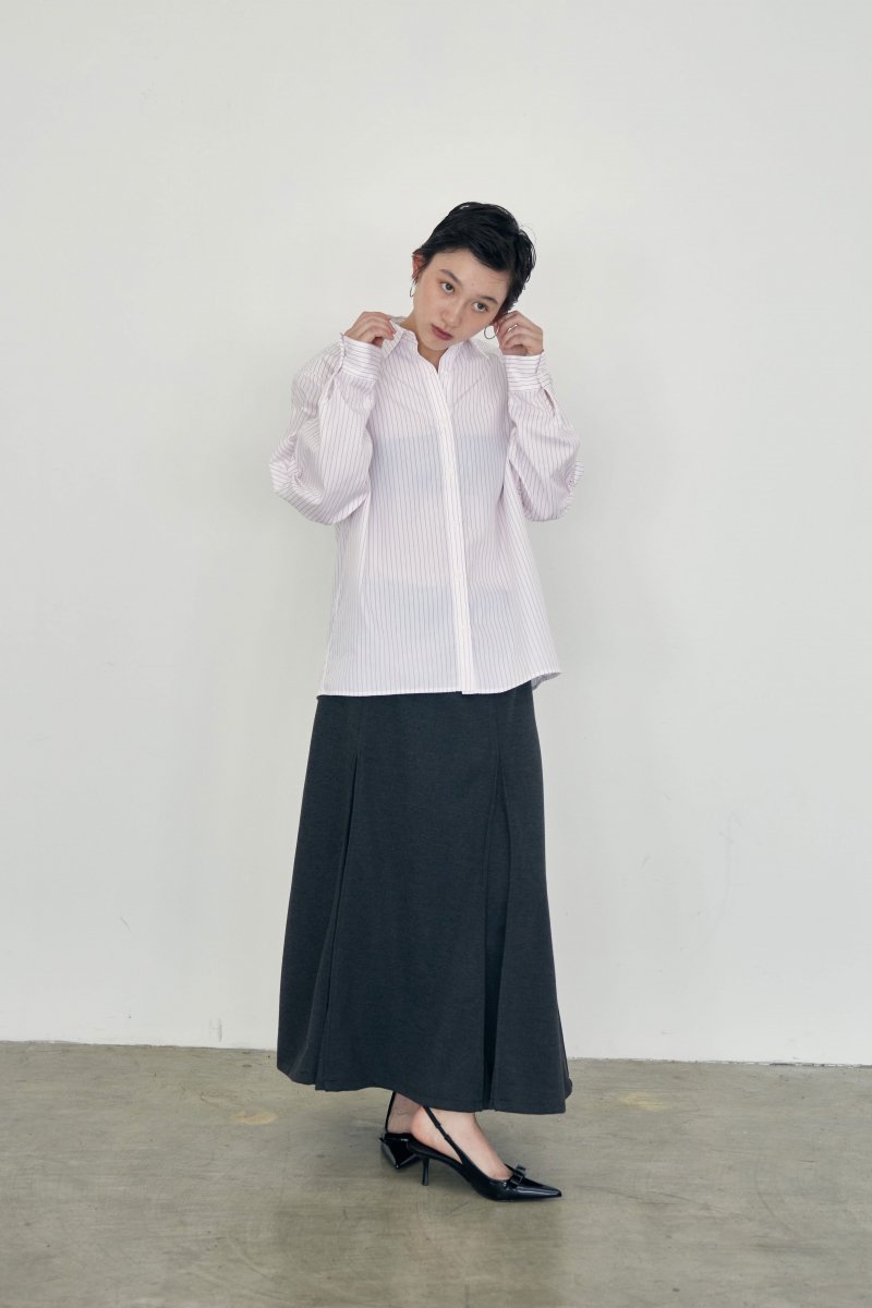 RANDOM TUCK FLARE SKIRT /GRY