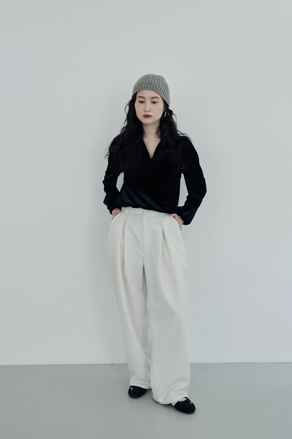 meer. ROUND CUTTING VELOUR TOP(BLK) ベロア ROUND CUTTING VELOUR TOP /BLK - MEER.