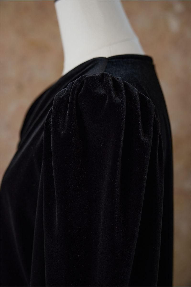meer. ROUND CUTTING VELOUR TOP(BLK) ベロア ROUND CUTTING VELOUR TOP /BLK - MEER.