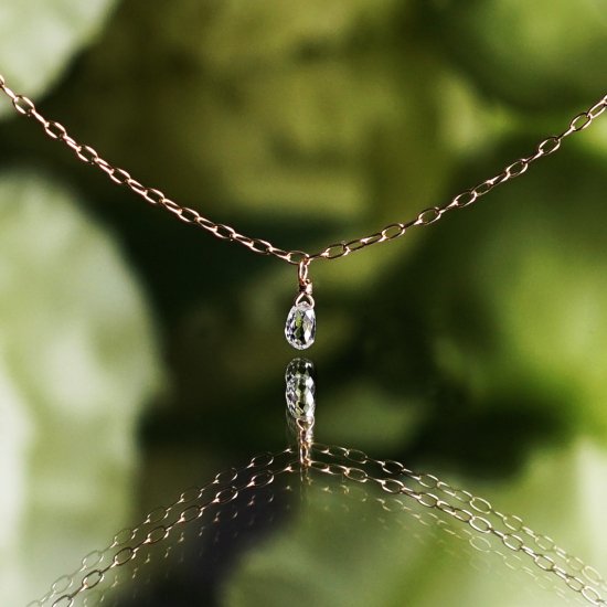 K18ダイヤモンドのブリオレットドロップ一粒ネックレス ～Mariette