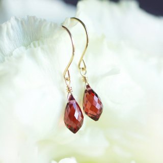 Lipatti jewelry ピアス