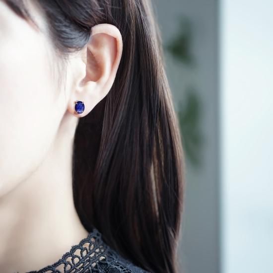 pt サファイア　オーバル　ピアス サファイアのオーバルカットヴェルメイユピアス ～Wilhelmina