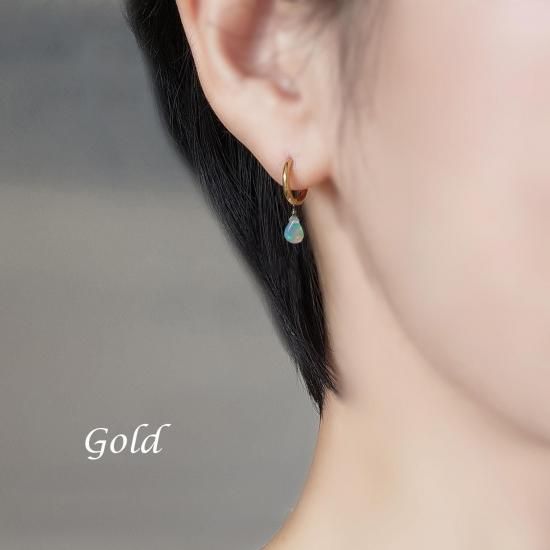 エチオピア産オパールのペアシェイプ一粒ピアス・サージカルステンレス