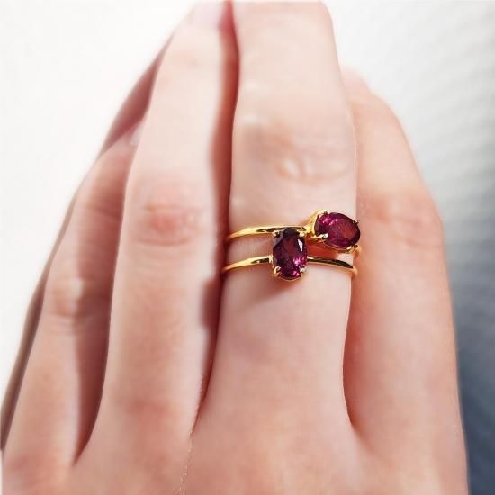 マラヤガーネット6mmのオーバルファセット爪留めリング・縦横可 ～紅紫
