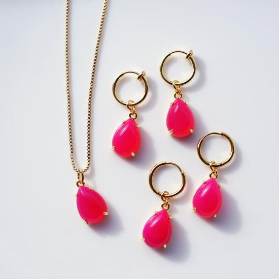 フーシャピンクカルセドニーのネックレス・サージカルステンレス