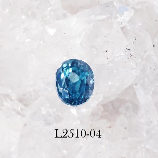 L2510-04_オーバル_天然ブルーグリーンジルコンのリング向けルース