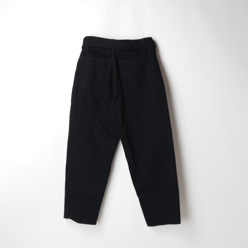 COMOLI デニムベルデッドパンツ ブラック A03-03001 COMOLI＞デニム ベルテッドパンツ(A03-03001) | MAKES ONLINE STORE