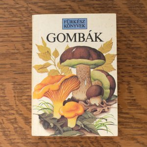 ポケット図鑑『GOMBAK』／ハンガリー