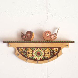 木製のフック付き壁掛け（鳥と花）／ドイツ