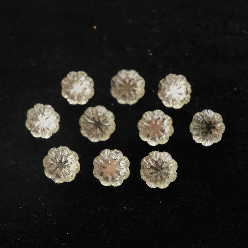 happican 銀 色 の 花 透かし フラワー 華やか 装飾 ボタン 約18mm 28個セット
