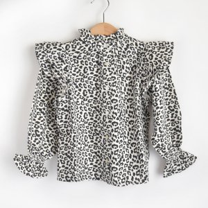 <img class='new_mark_img1' src='https://img.shop-pro.jp/img/new/icons24.gif' style='border:none;display:inline;margin:0px;padding:0px;width:auto;' />【the new society】GANNIN BLOUSE / LEOPARD