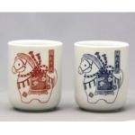 ノベルティ・粗品で人気の「 丸湯呑縁起(2色アソート) 1個」