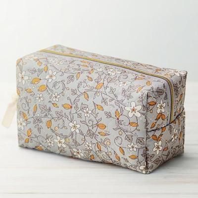 Υ٥ƥʤǿ͵Ρ ե꡼ȡƥ󥰥ܥåݡ