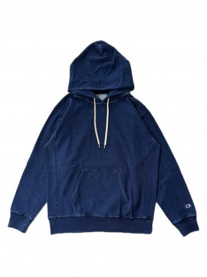 Champion<br>REVERSE WEAVE HOODED SWEATSHIRT

